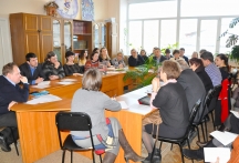 КРУГЛЫЙ СТОЛ